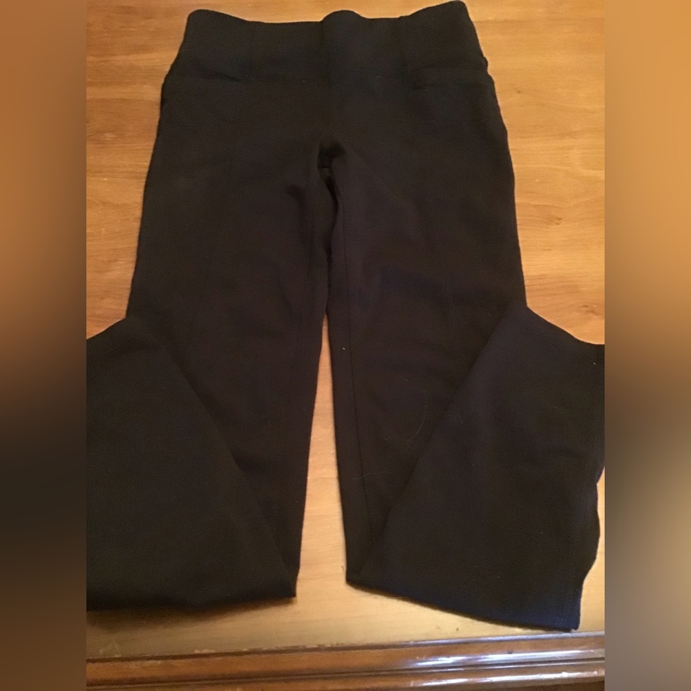 NWOT Athleta Drop In Pocket, Patch Back Pockets Skinny Tapered Leg Pants